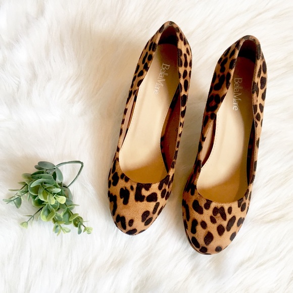 Shoes - NWOT Leopard Print Heels